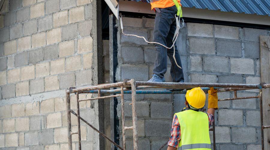 Expert Emergency Roof Repairs services in Lawn, TX